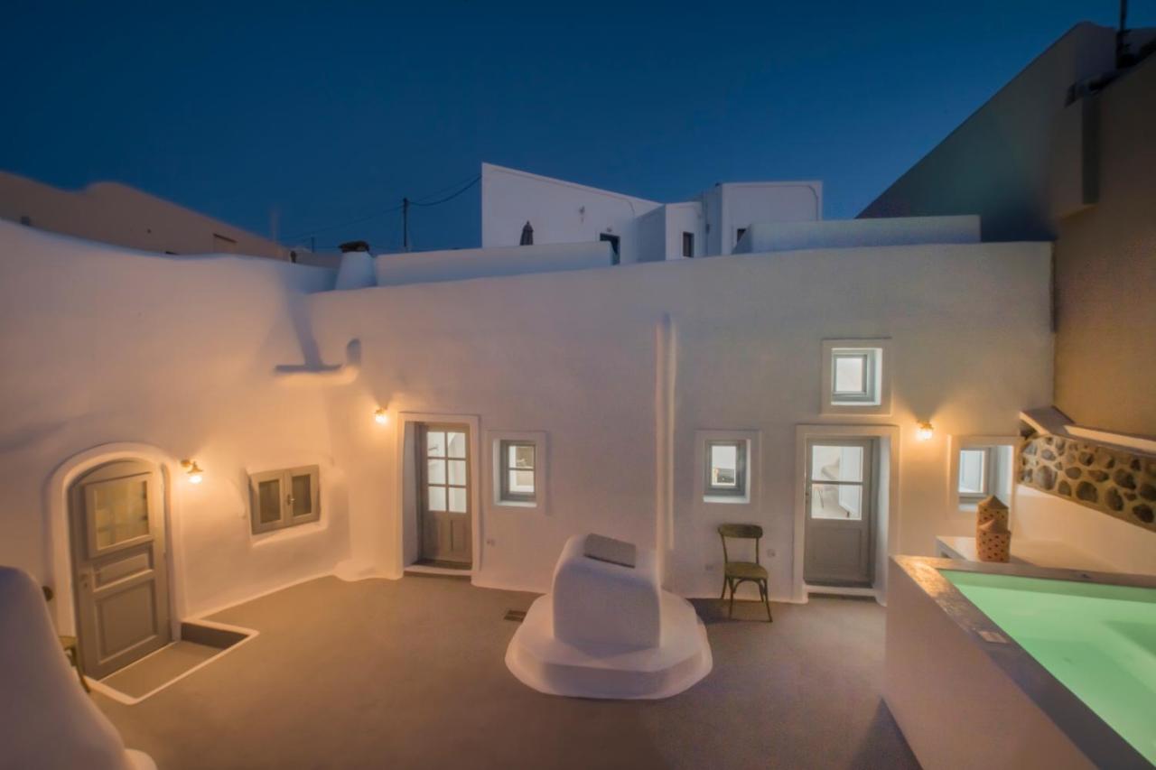 Aqua Serenity Luxury Suites Santorini Foinikiá Екстериор снимка